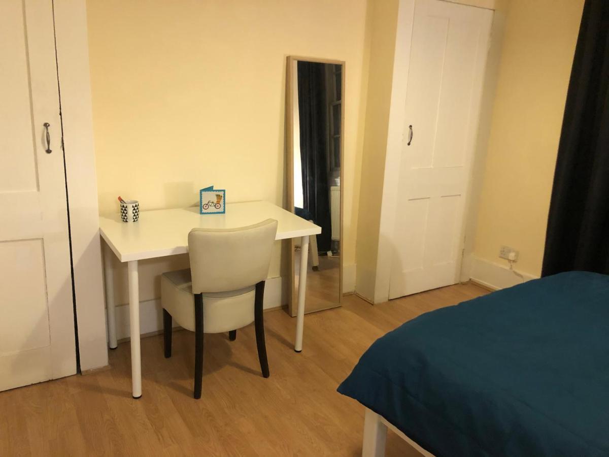 Private Room In Highgate Лондон Екстер'єр фото