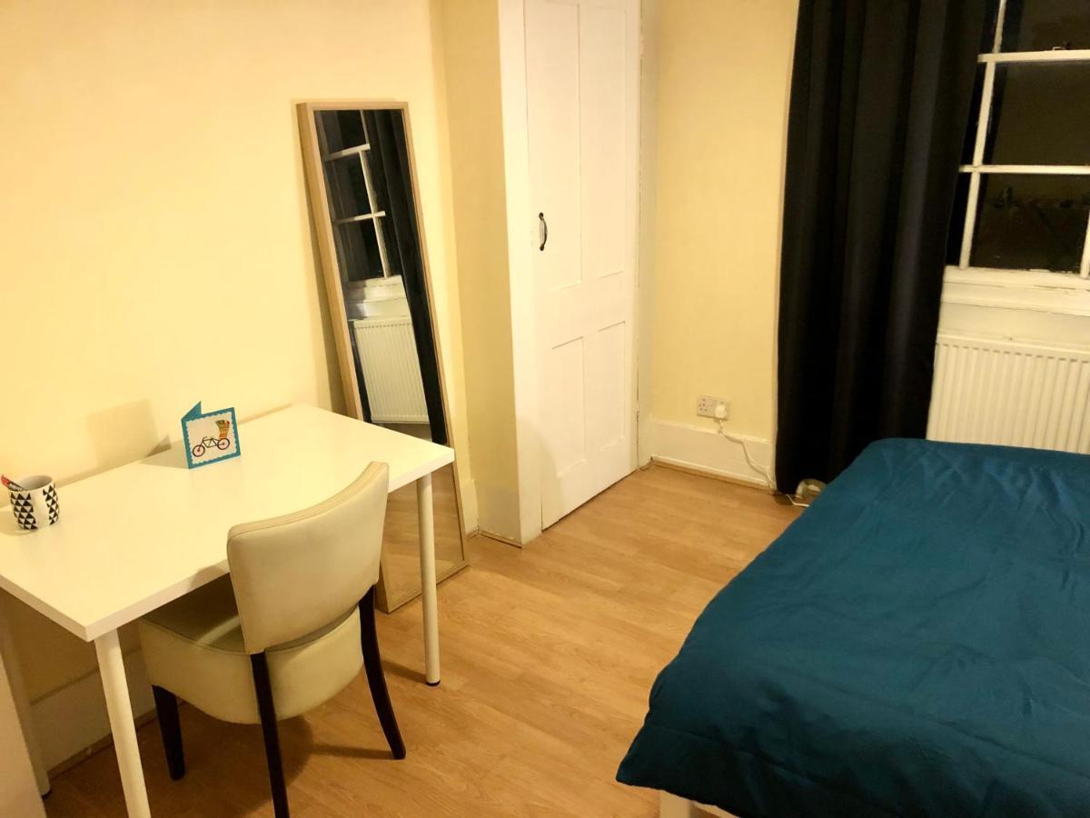 Private Room In Highgate Лондон Екстер'єр фото